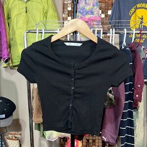 Black Fitted Short Sleeve Crop Shirt